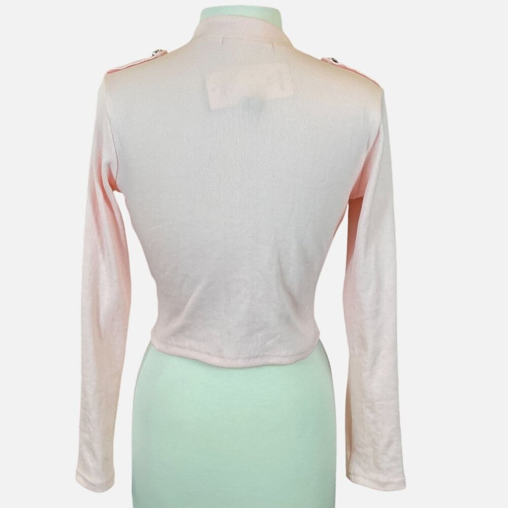 Hot & Delicious Cropped Ribbed Lt Pink Cardi Decorative Buttons Epaulettes L NWT - Picture 5 of 9